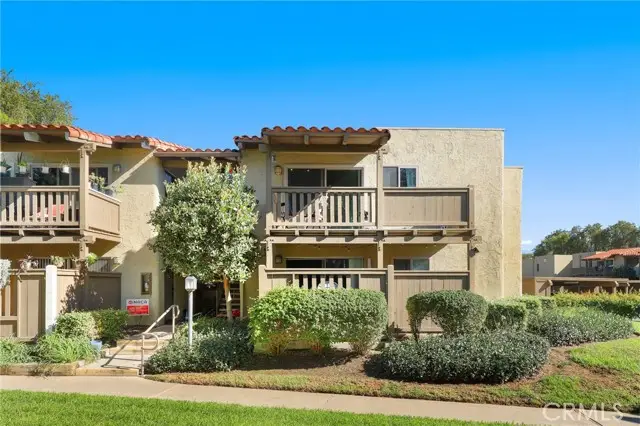 1345 Cabrillo Park  #N04, Santa Ana, CA 92701 - Image #2