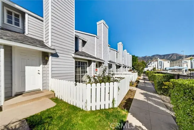 14380 Foothill, Sylmar, CA 91342 - Image #2