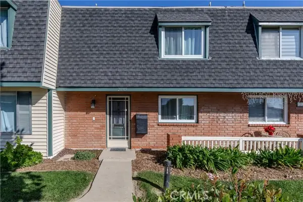 20319 Gardenia, Huntington Beach, CA 92646