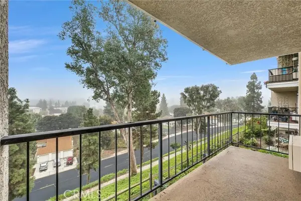 3335 Punta Alta  #2C, Laguna Woods, CA 92637