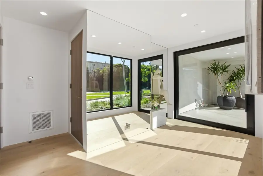 2910 Bayside, Corona Del Mar, CA 92625 - Image #3