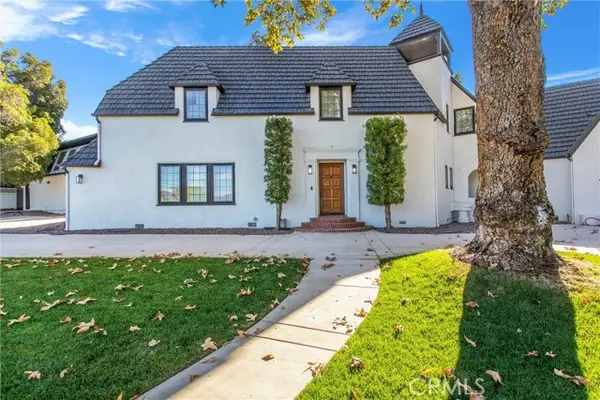 745 Sunset Drive, Redlands, CA 92373