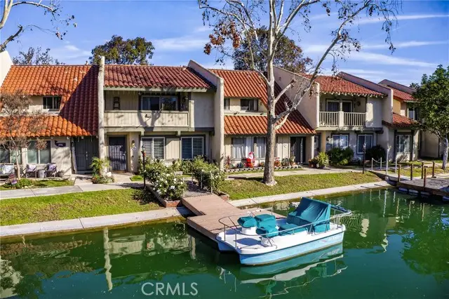 1348 Camelot Drive, Corona, CA 92882 - Image #2