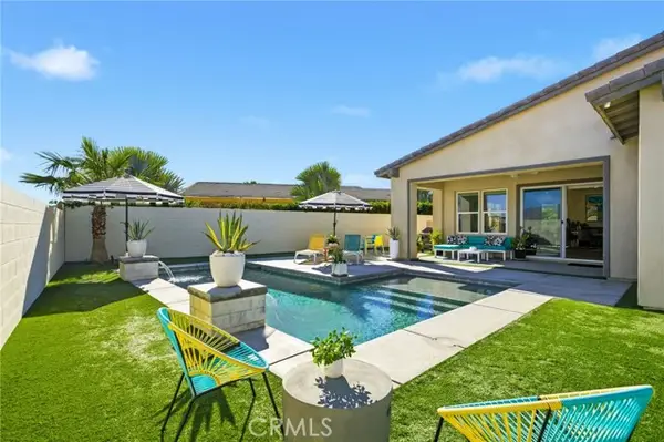 74376 Zeppelin, Palm Desert, CA 92211