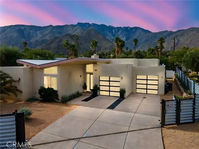 2461 Junipero Avenue, Palm Springs, CA 92262 - #2