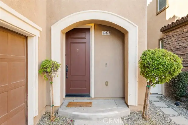 13078 Irisbend, Corona, CA 92880 - Image #2