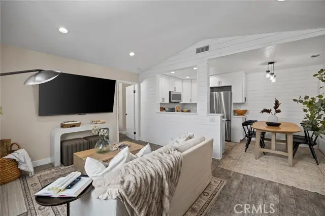 7 Rosa, Rancho Santa Margarita, CA 92688 - #3