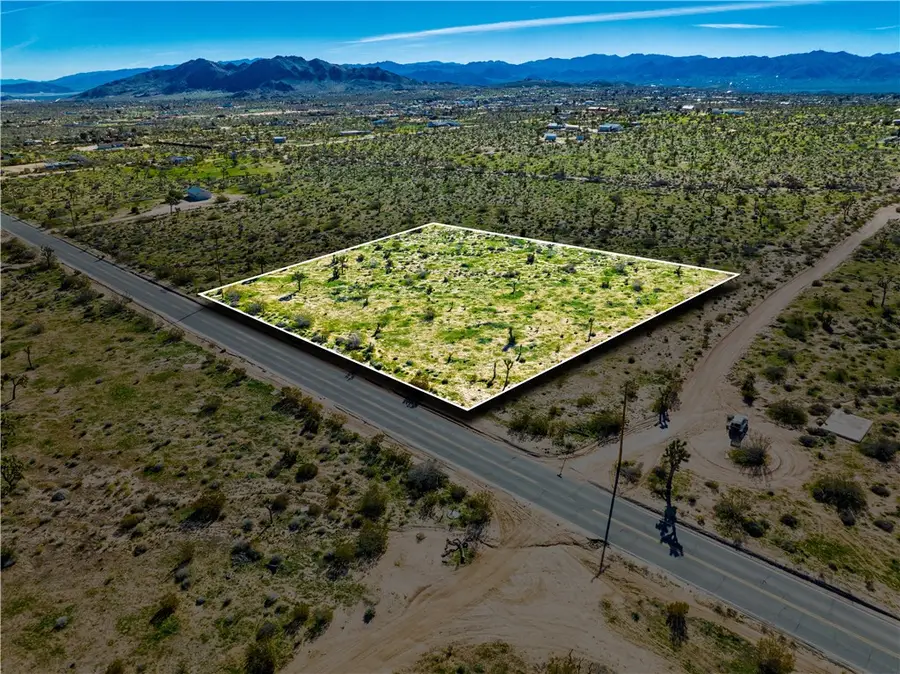 58919 Aberdeen, Yucca Valley, CA 92284 - #2