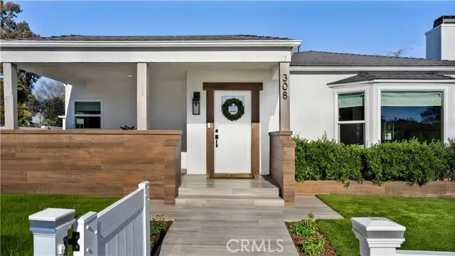 308 18th Street, Costa Mesa, CA 92627 - Image #3