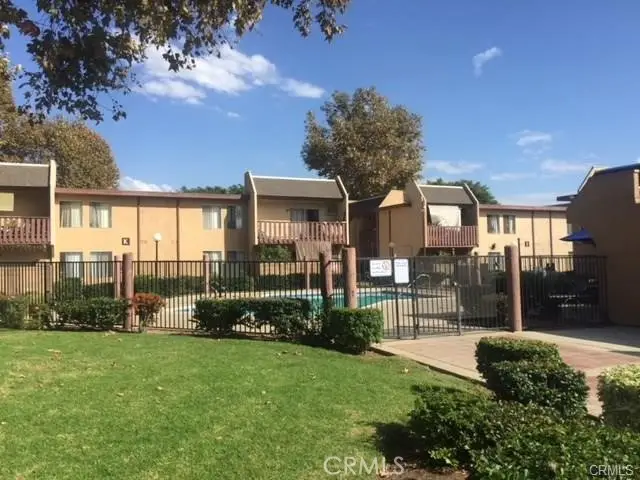 801 Lyon Street  #H-3, Santa Ana, CA 92705 - Image #2