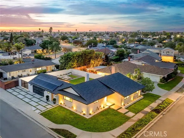 913 Junipero, Costa Mesa, CA 92626 - #2