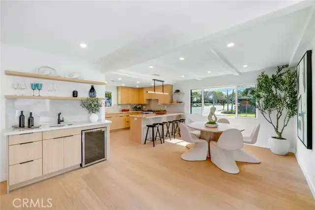 913 Junipero, Costa Mesa, CA 92626 - #3