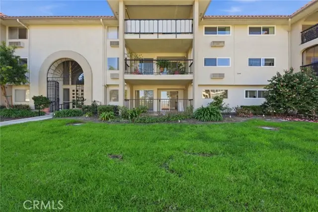 3243 San Amadeo, Laguna Woods, CA 92637 - Image #2