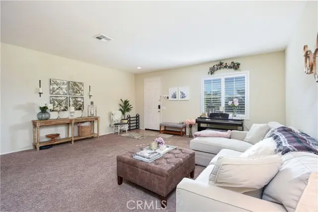 40399 Jennings Drive, Murrieta, CA 92562 - Image #2