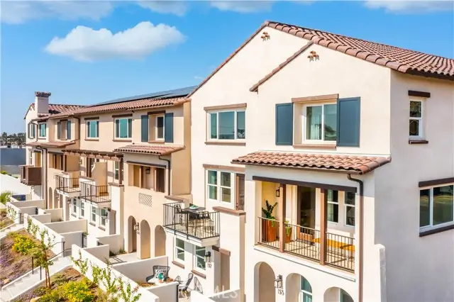 228 Stillwater Lane, Claremont, CA 91711 - #2