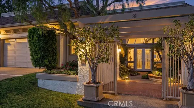 31 Saint Tropez, Newport Beach, CA 92660 - #3