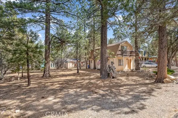 523 Wabash Lane, Sugarloaf, CA 92386