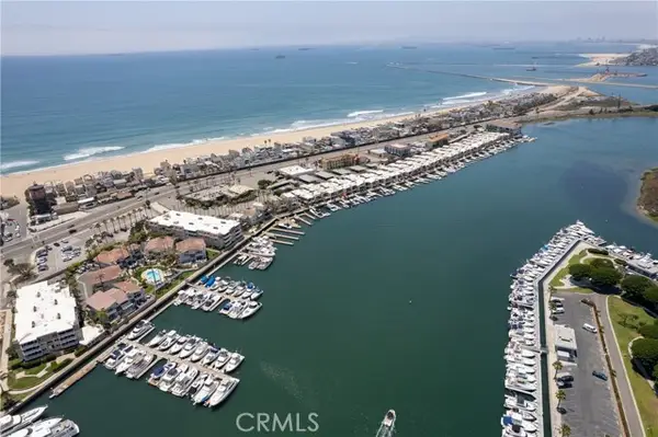 16276 Pacific Circle, Huntington Beach, CA 92649