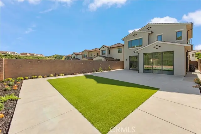 162 Statura, Irvine, CA 92602 - #2