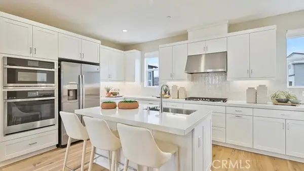 27537 Grand Fir Way, Valencia, CA 91381