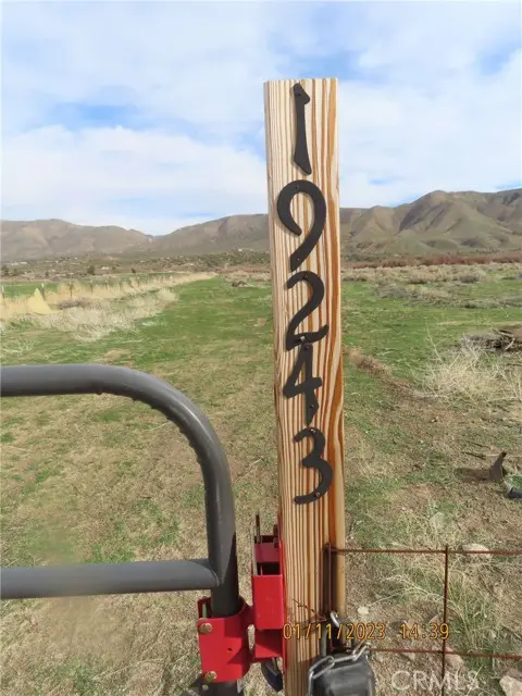 19243 Whitehaven, Hesperia, CA 92345 - Image #1