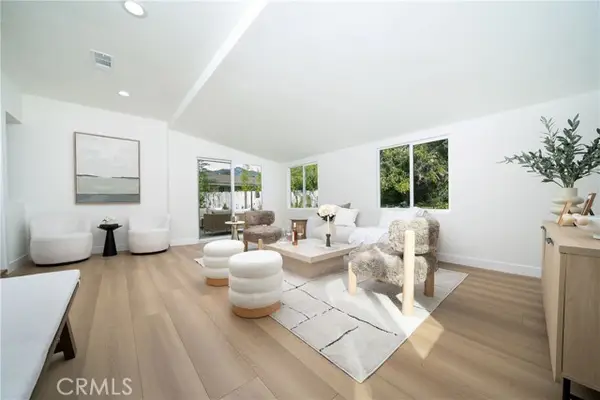 1026 La Presa, Pasadena, CA 91107