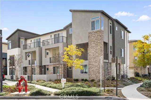 312 Tank, Irvine, CA 92618 - Image #3