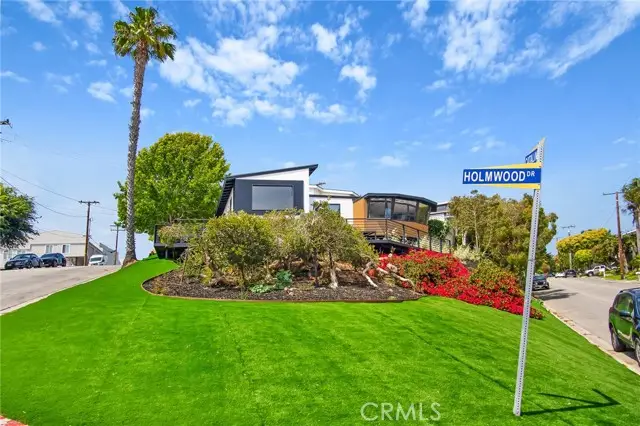 300 Holmwood Drive, Newport Beach, CA 92663 - #3