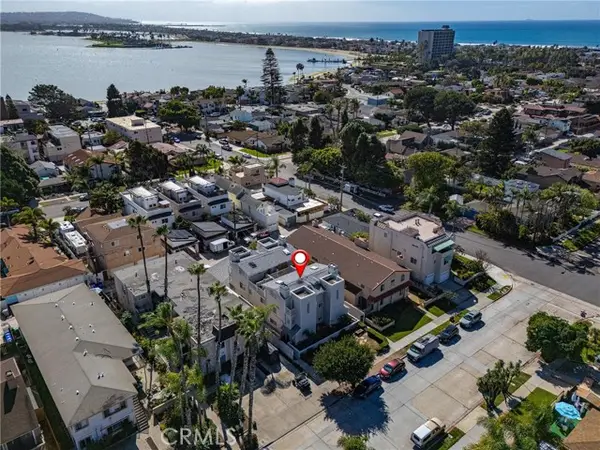 1119 Reed Avenue  #2, San Diego, CA 92109