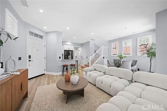 328 Flyers Lane, Tustin, CA 92782 - #1