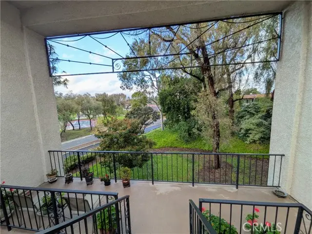 5499 Paseo Del Lago  #3C, Laguna Woods, CA 92637 - #3