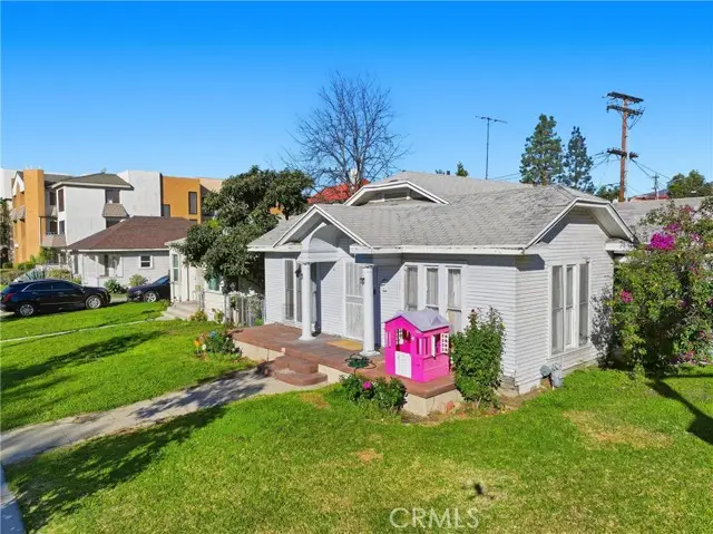 401 Hawthorne St, Glendale, CA 91204 - #2