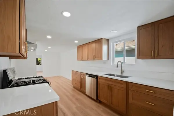 8330 Elburg, Paramount, CA 90723