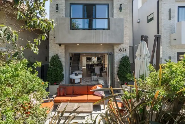 624 14th Street, Huntington Beach, CA 92648 - #3