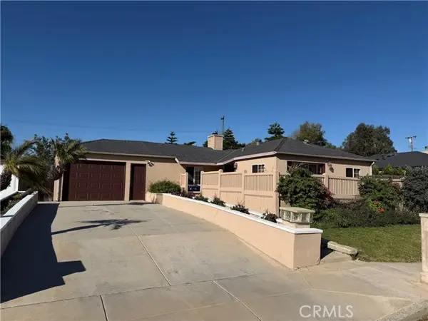 934 Governor, Costa Mesa, CA 92627