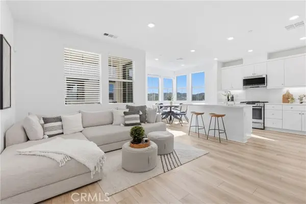 1300 Lasso Way  #305, Ladera Ranch, CA 92694