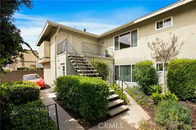 17021 Pinehurst, Huntington Beach, CA 92647 - #3