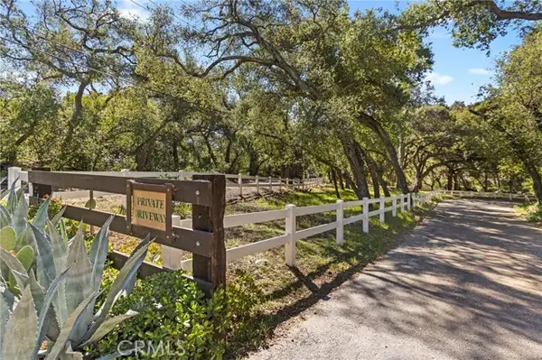 19411 Live Oak Canyon, Trabuco Canyon, CA 92679