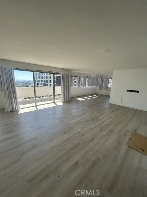 10701 Wilshire  #1204, Los Angeles, CA 90024 - #1