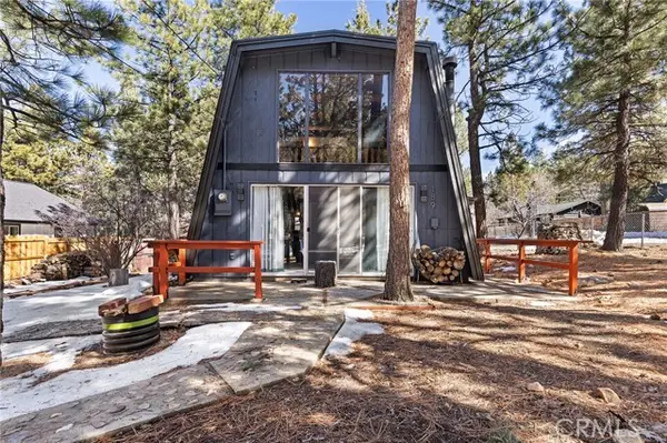 189 Moreno Lane, Sugarloaf, CA 92386