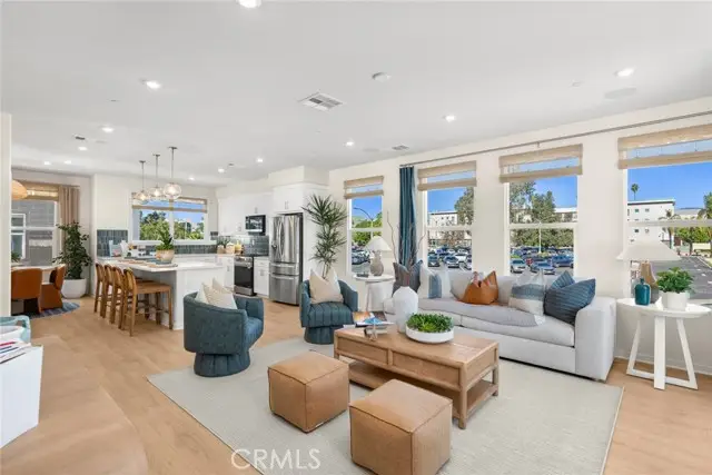 664 Fourth Street, Pomona, CA 91766 - #1