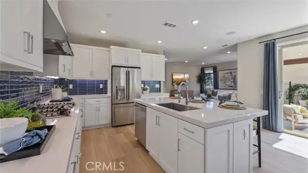 695 Guy Turner Drive, Camarillo, CA 93010