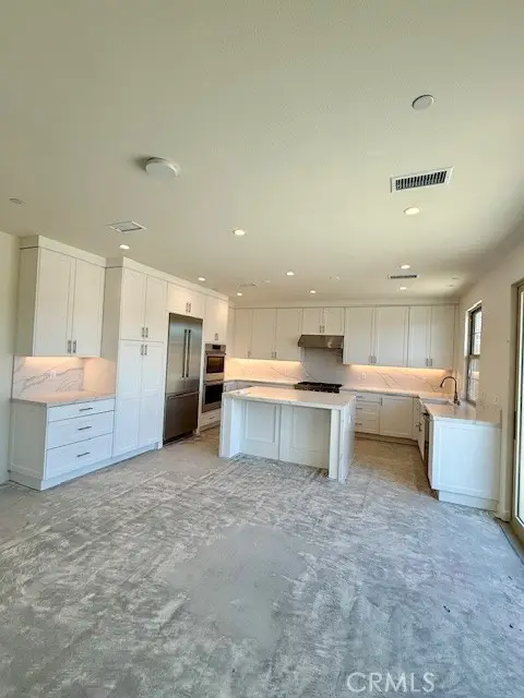 226 Canterbury, Irvine, CA 92618 - #2