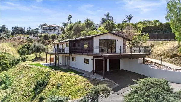 1909 Canyon, Redlands, CA 92373