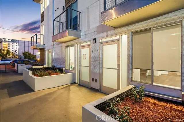 1245 N New Hampshire Ave #1, Los Angeles, CA 90029 - #2