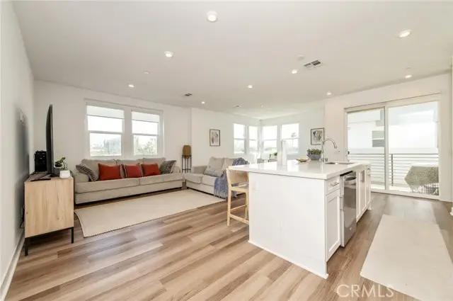 1515 W Bushell St, Anaheim, CA 92805 - #2