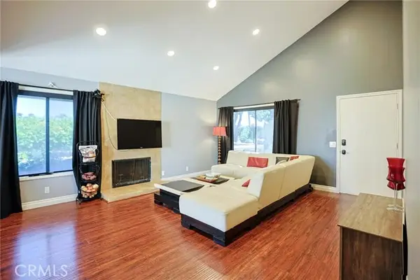 12 Silverwood  #19, Irvine, CA 92604