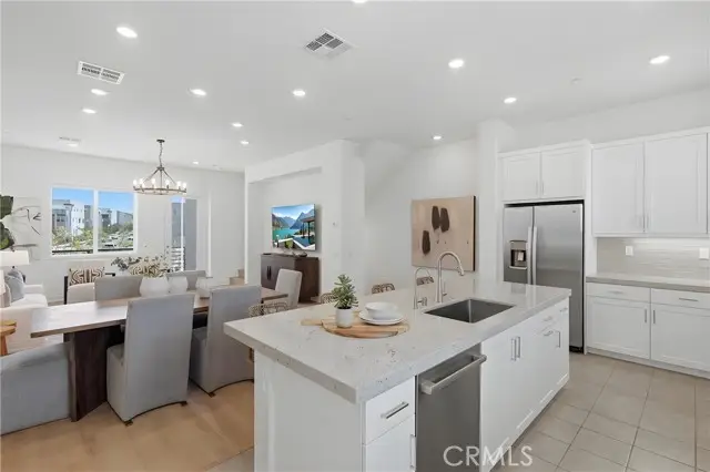 253 Sash, Irvine, CA 92618 - #2