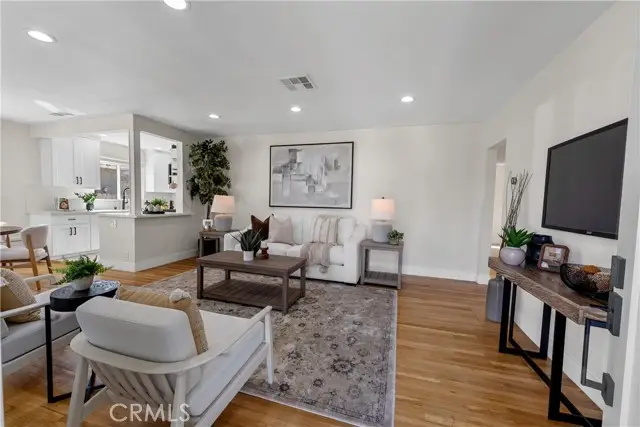 130 Lime Street, Orange, CA 92868 - #3