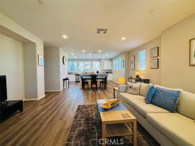 120 Pacific  Ave  #34, Santa Ana, CA 92703 - #3